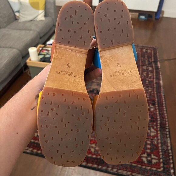 Allie in Nassau Charlotte Stone Clog Sandals - Picture 5 of 5